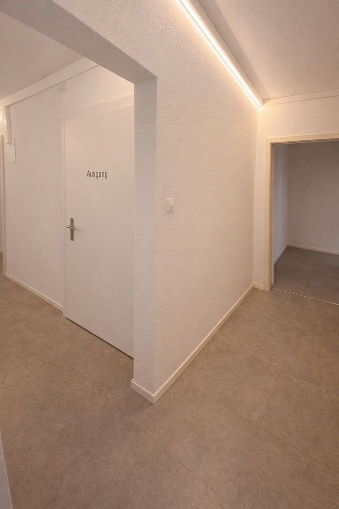 102m² commercial, Foto 5 von 9