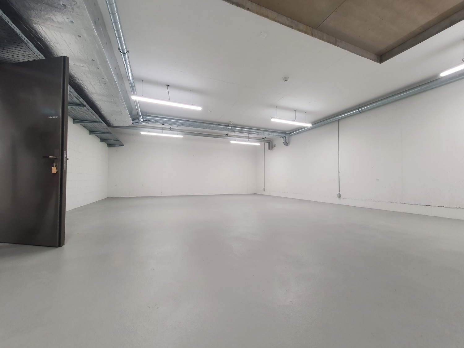 81-81m² storage room, Foto 2 von 3
