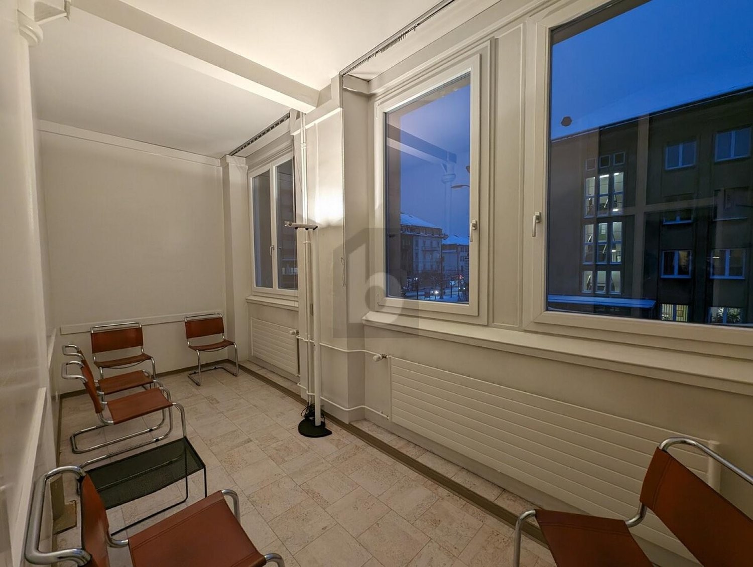 145m² Büro