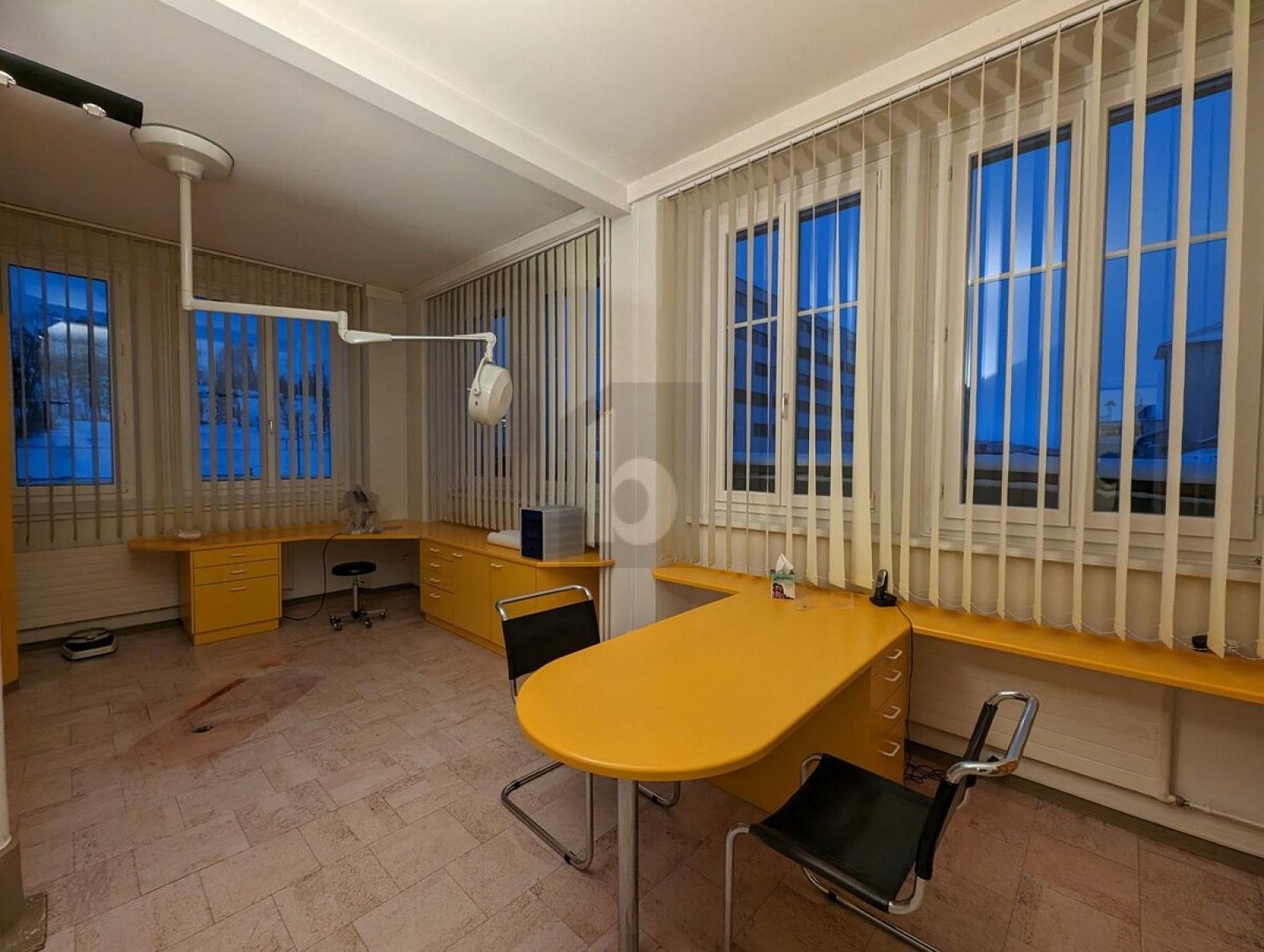 145m² Büro