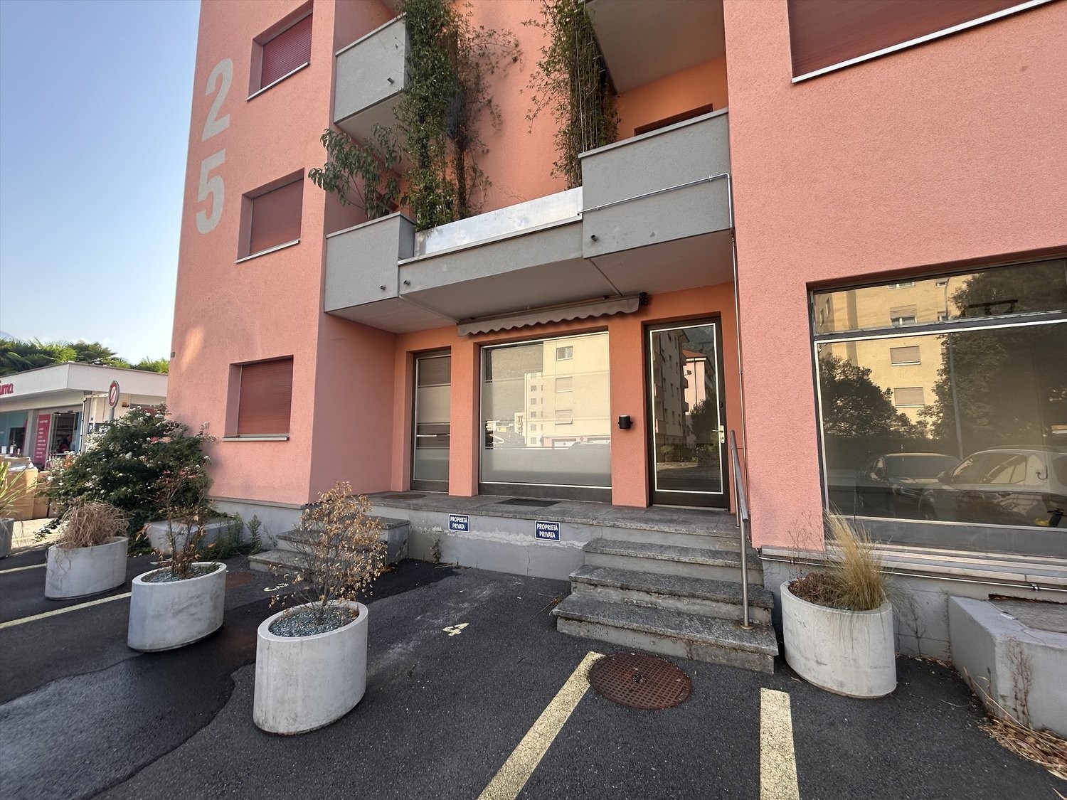 55m² Laden