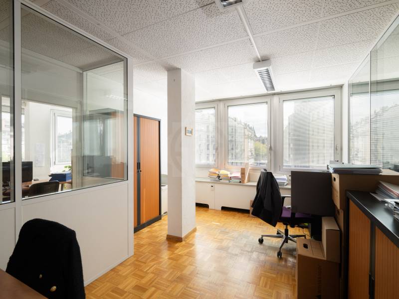 186m² Büro