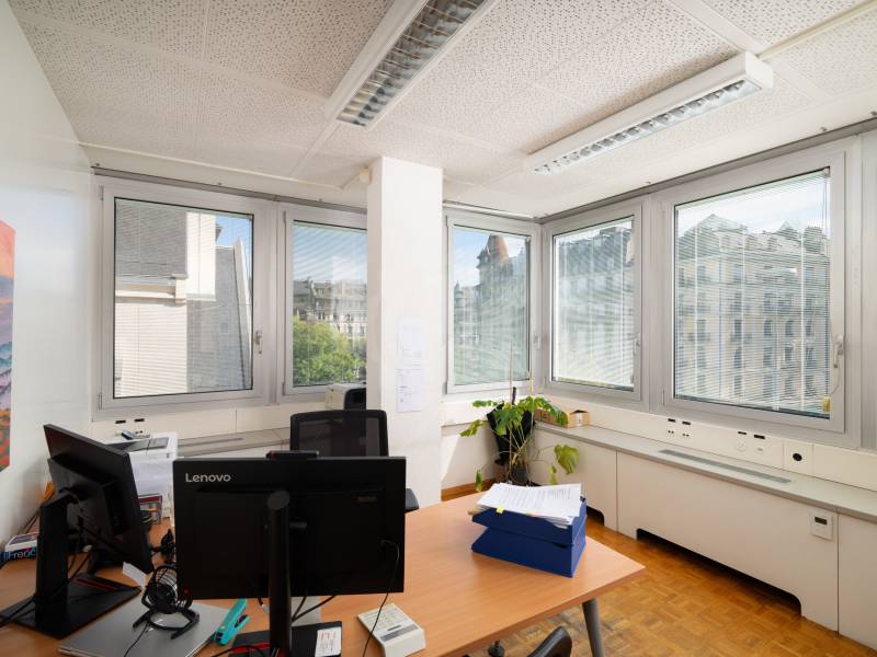 186m² Büro