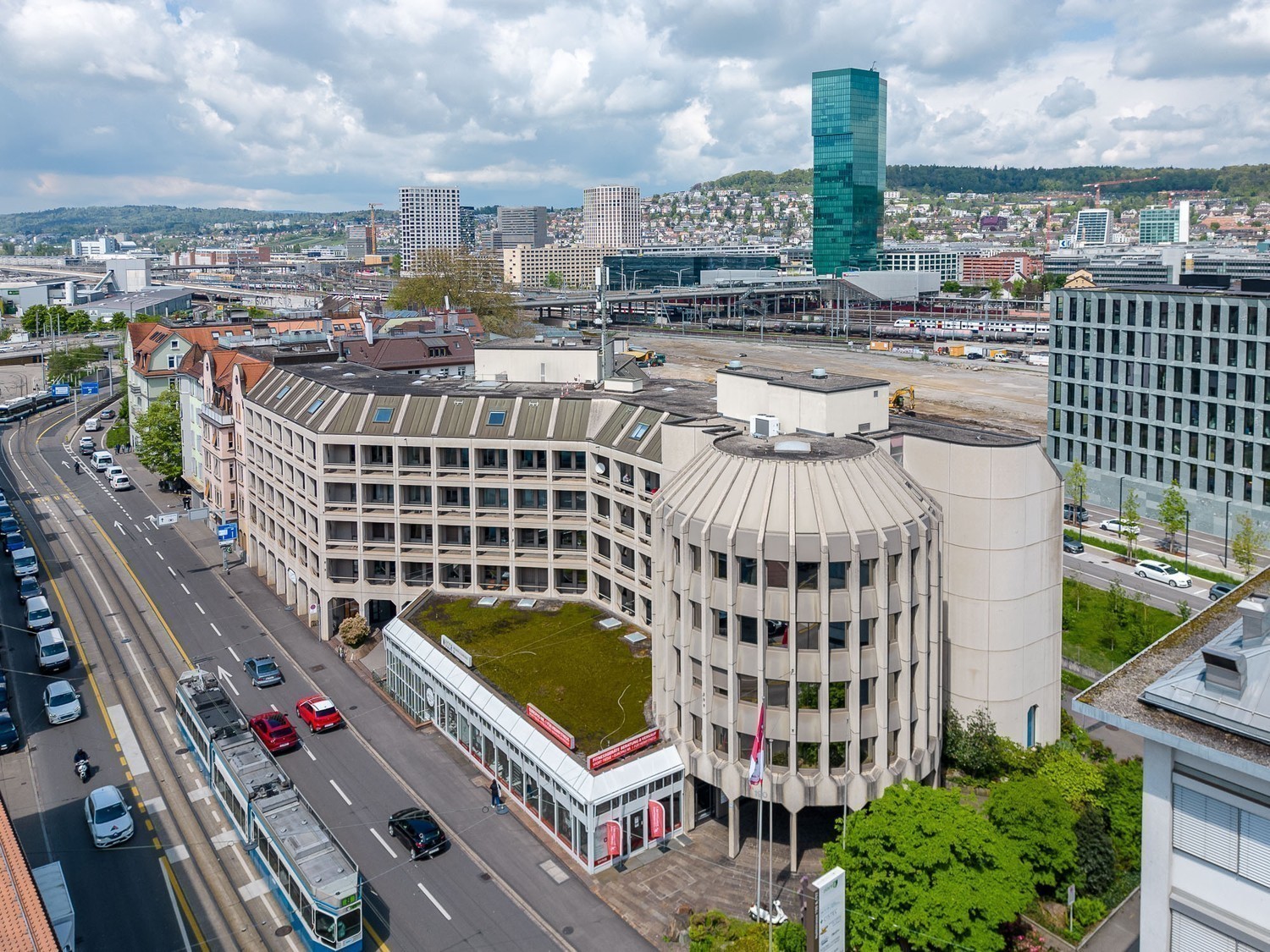 52m² office