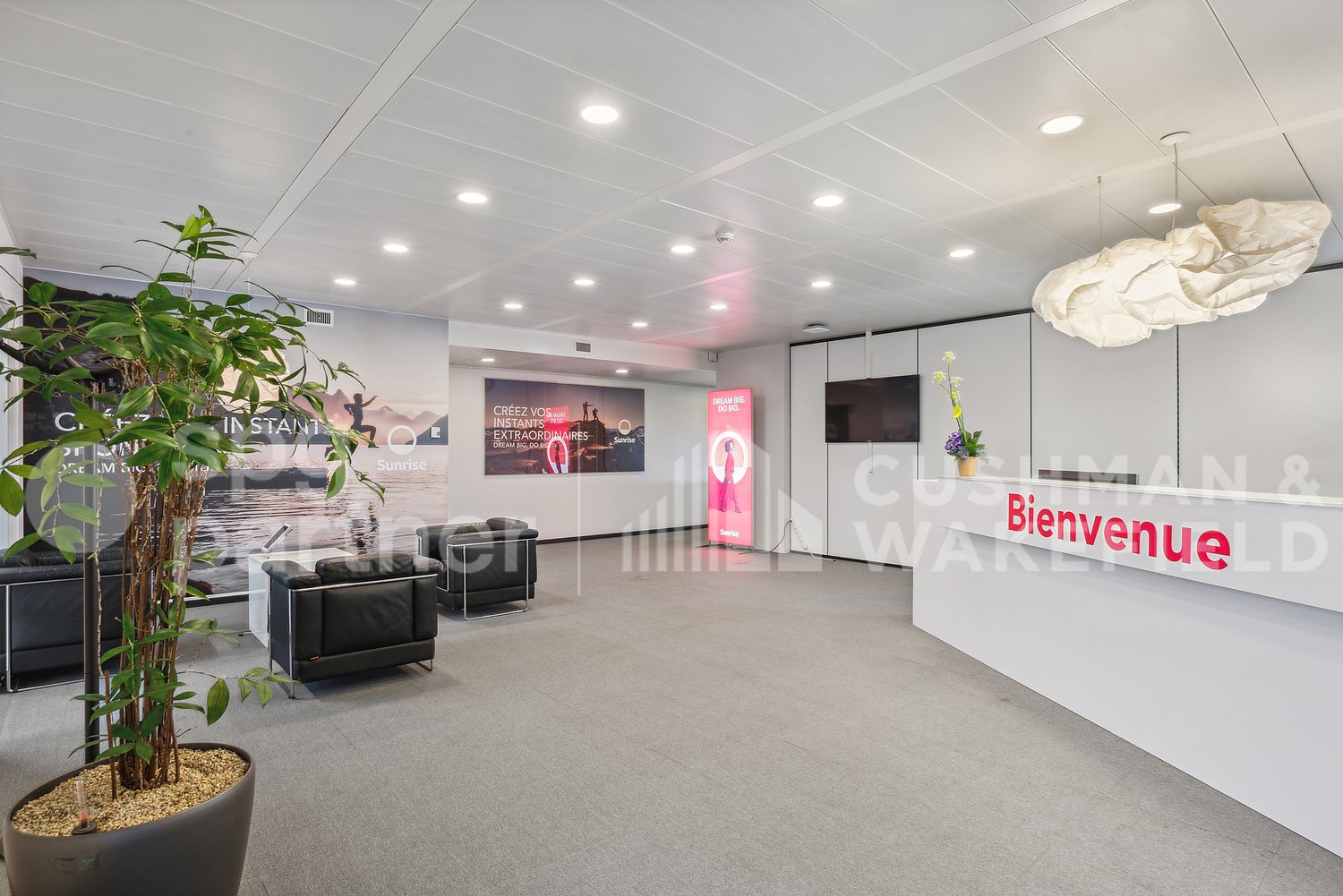1448m² Büro