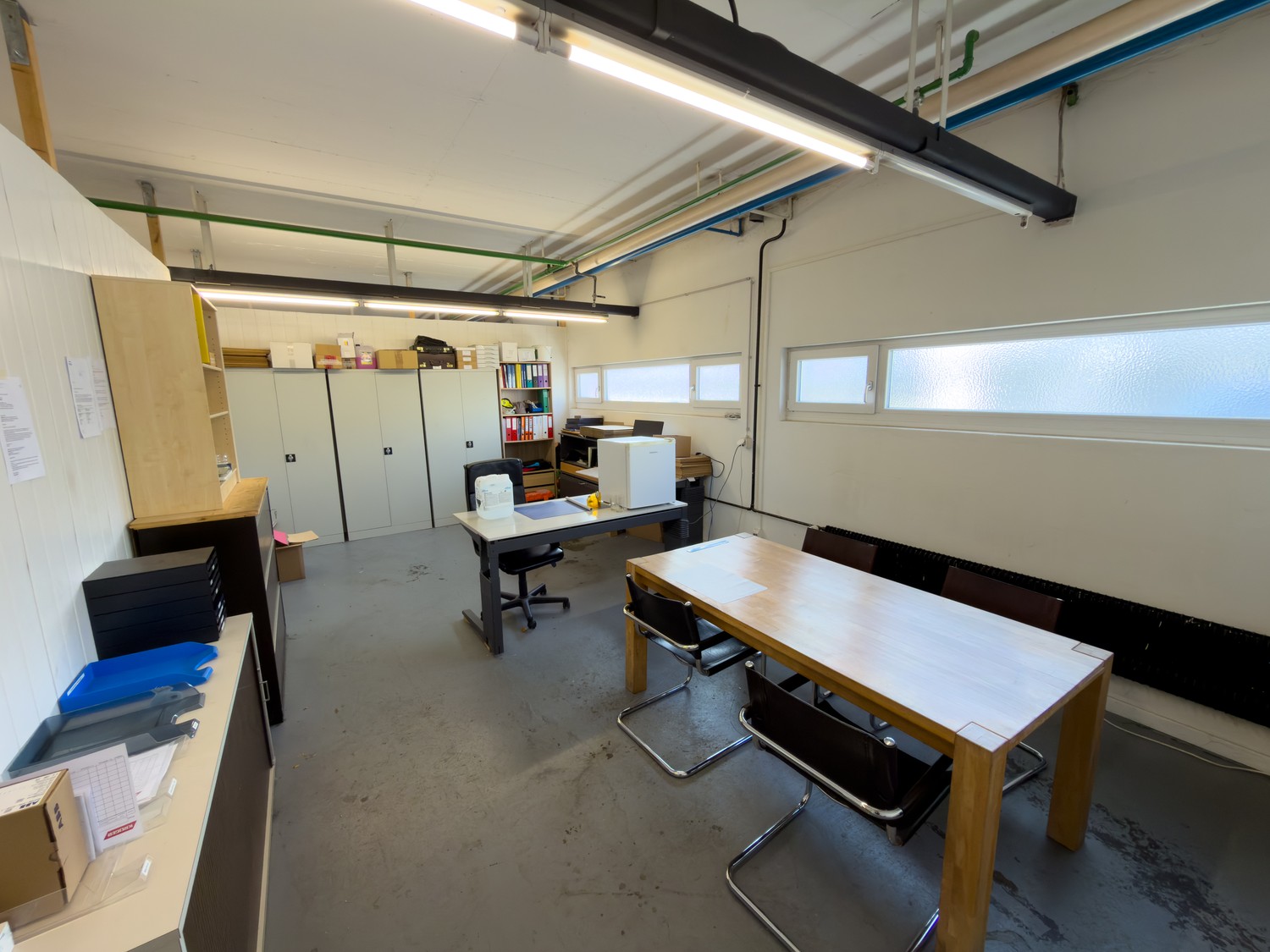 255m² commercial