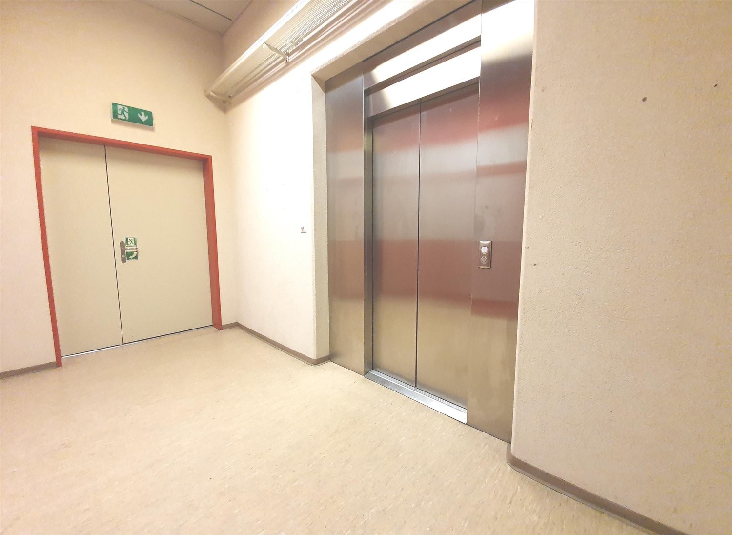 443m² Büro