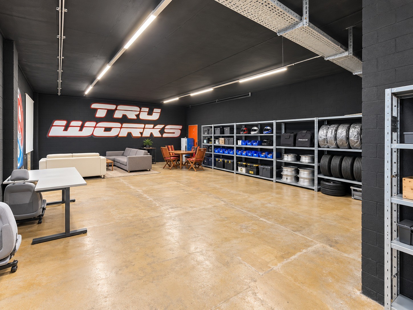 100m² commerciale