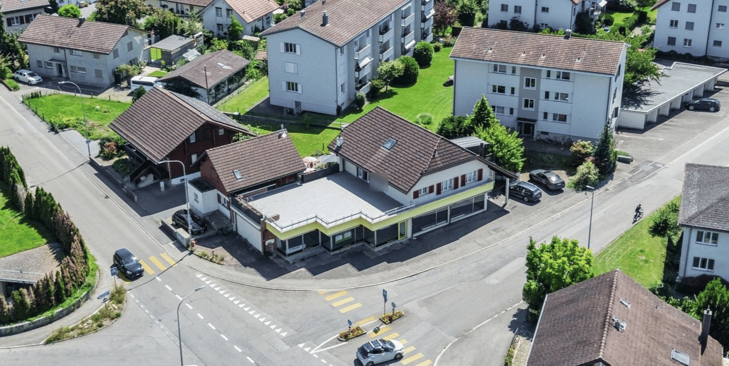 652m² living / commercial building, Foto 2 von 10