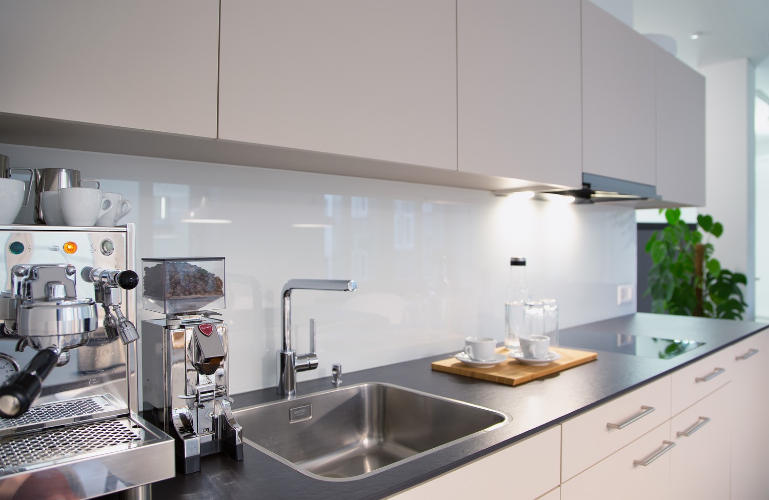 140m² office
