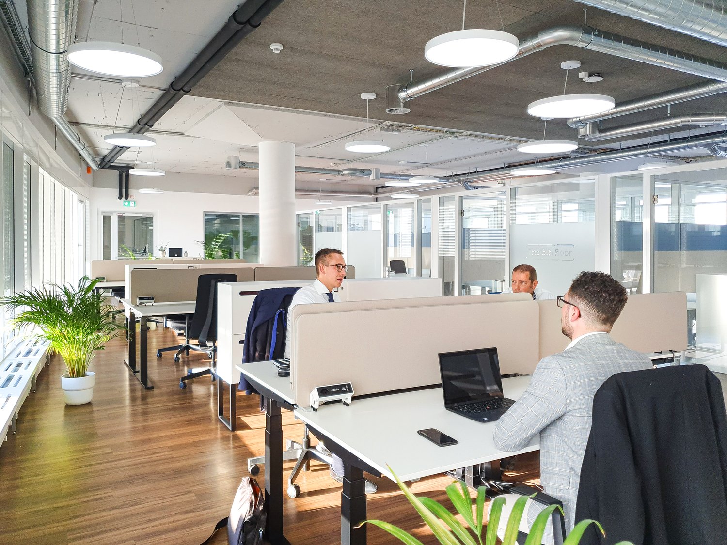 15m² office
