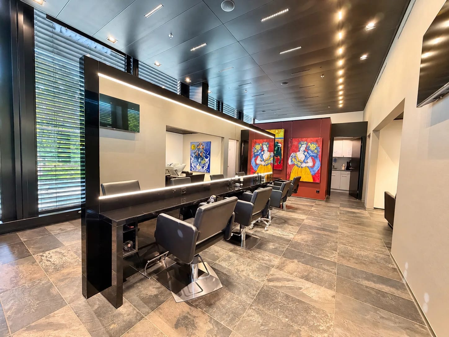 95m² commerciale, foto 1 di 10