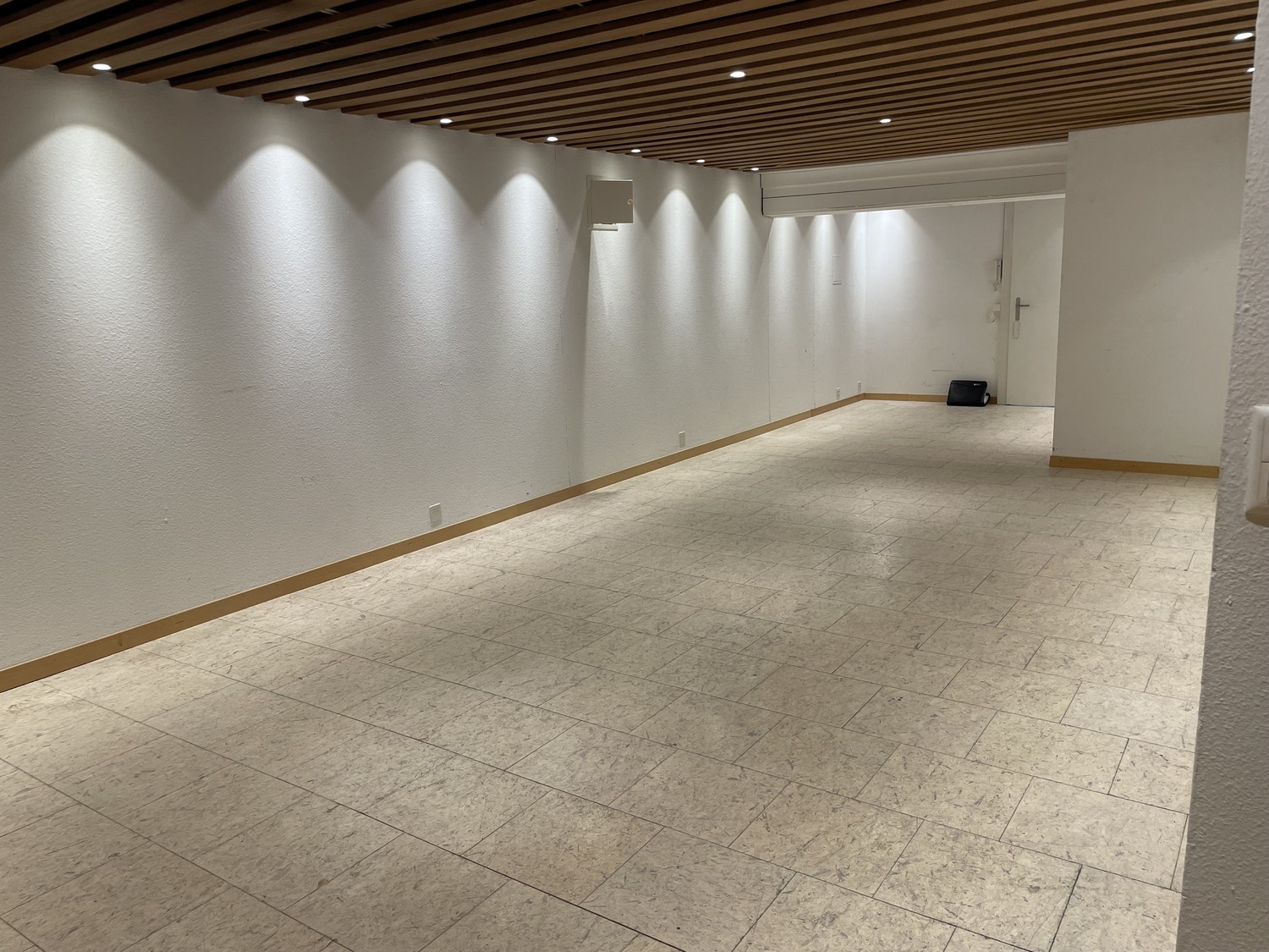 115m² cellar compartment