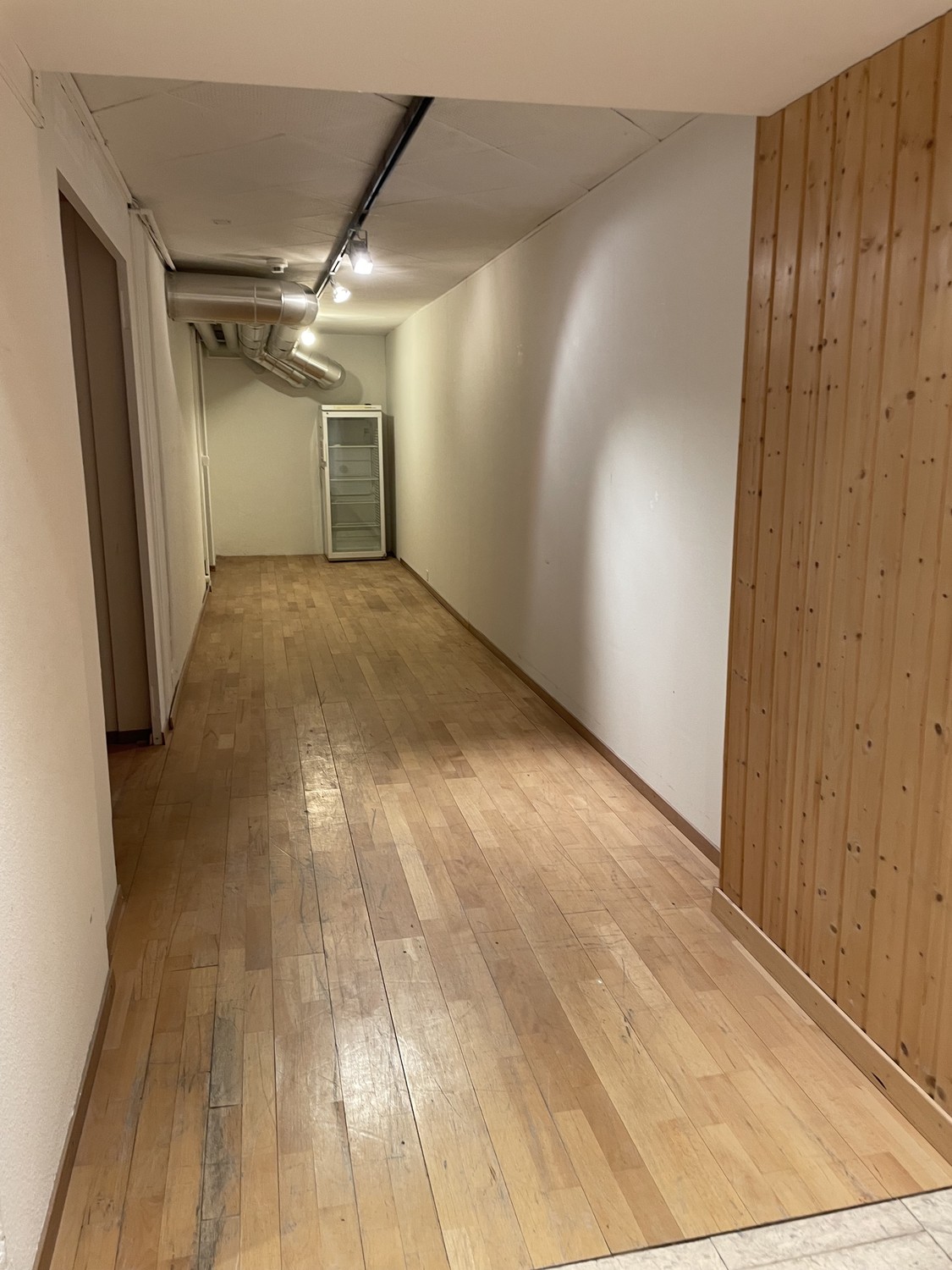115m² cellar compartment