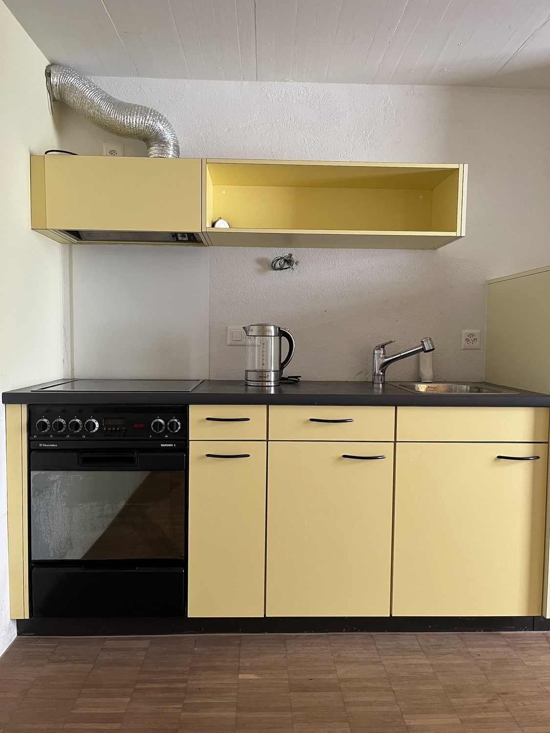 45m² office