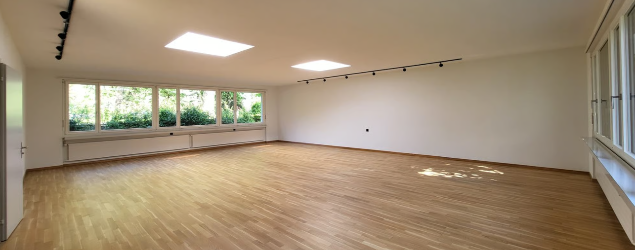 165m² office