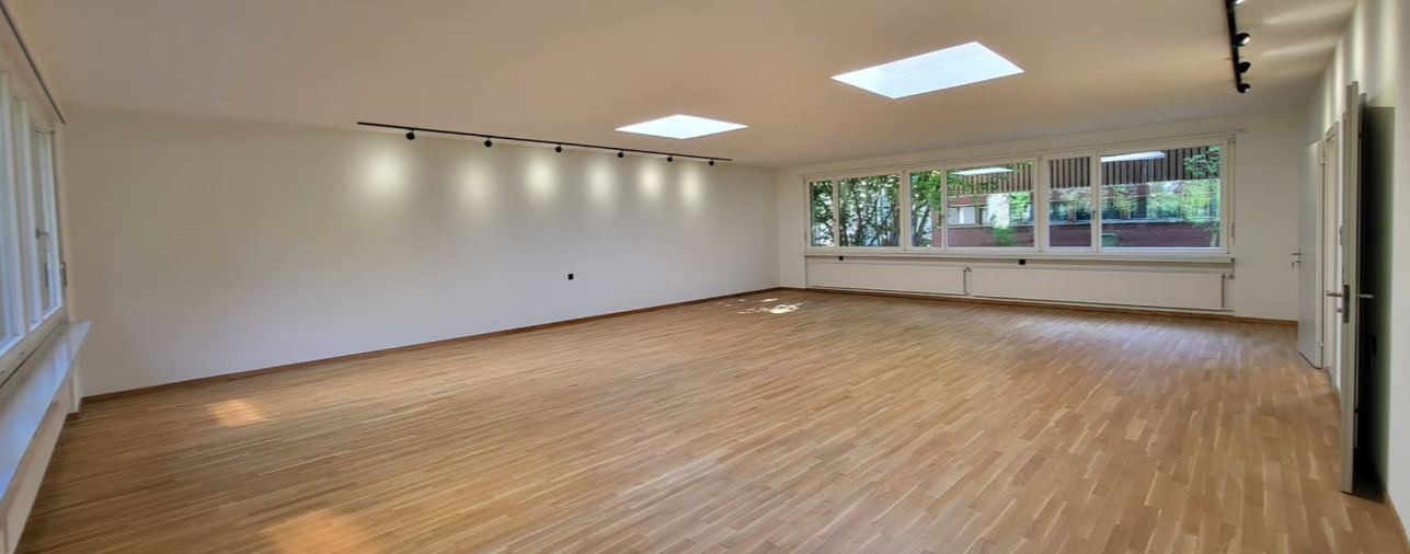 165m² office