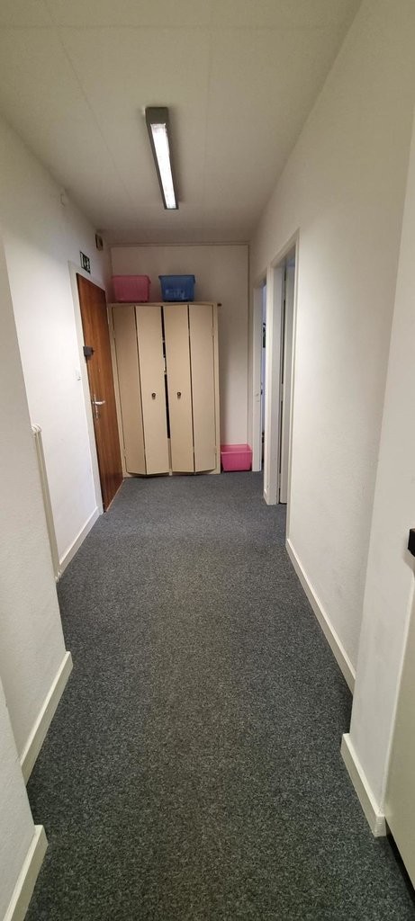 182m² Büro, Foto 7 von 10