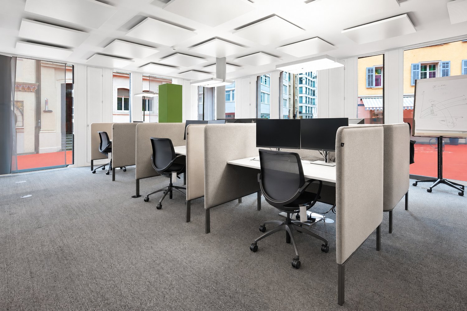 450m² office, photo 8 of 10