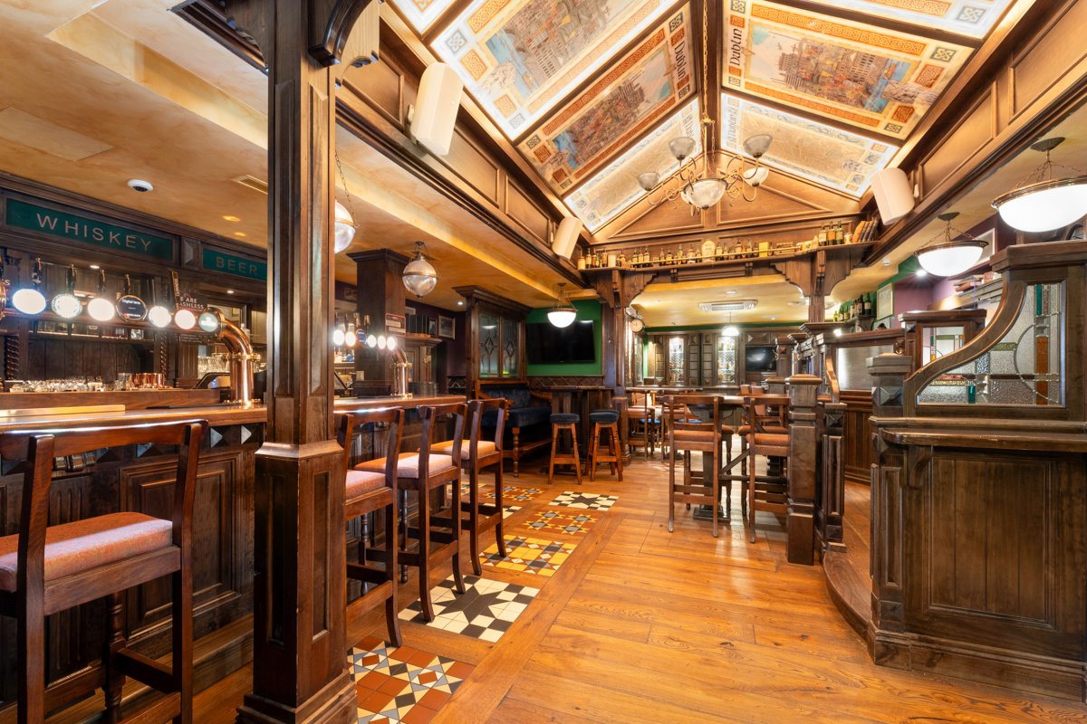 400m² restaurant
