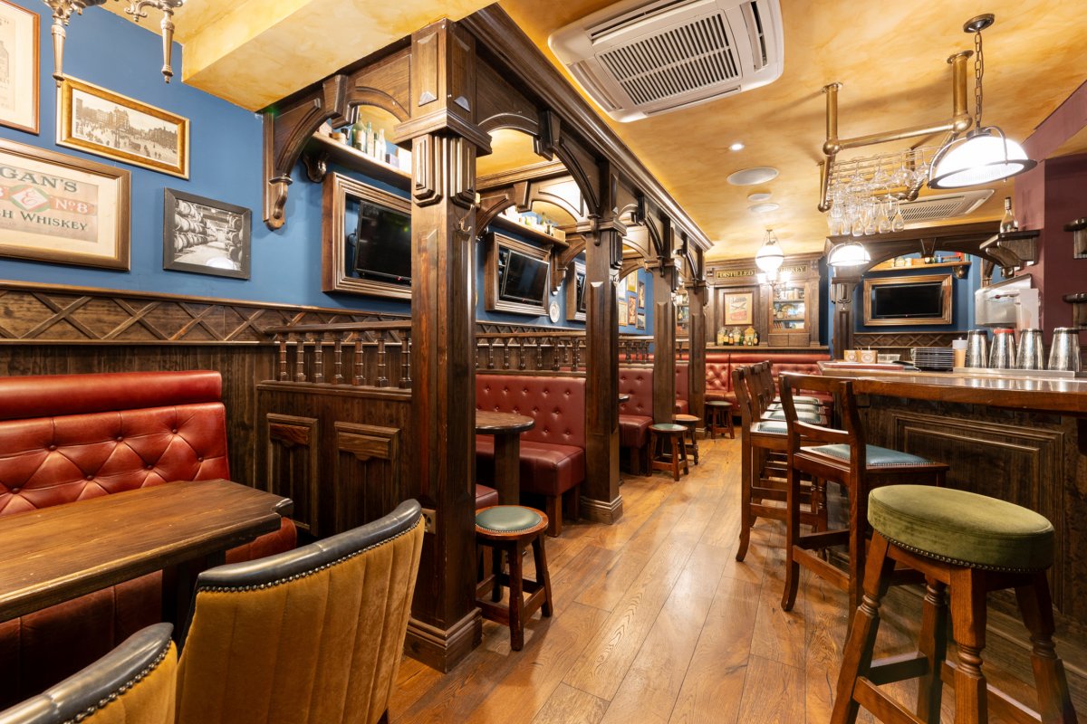 400m² restaurant