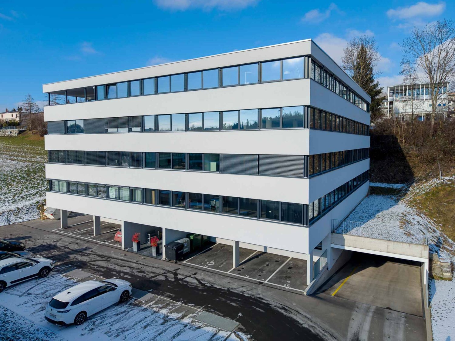 303m² Gewerbe, Foto 1 von 6