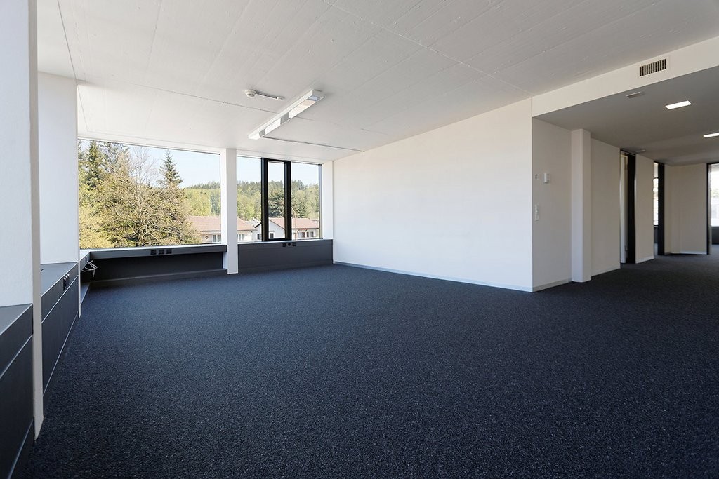 186m² office
