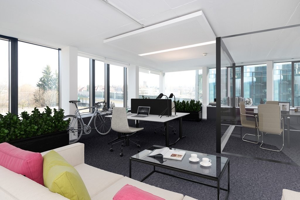 186m² office