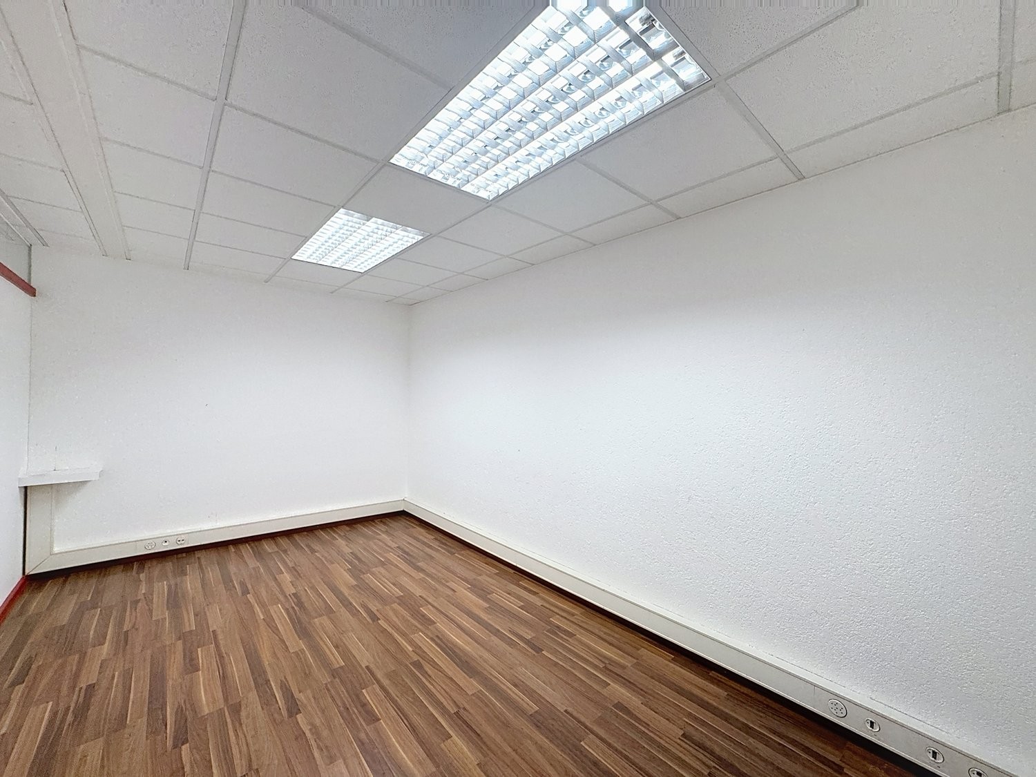 145m² Laden, Foto 4 von 6