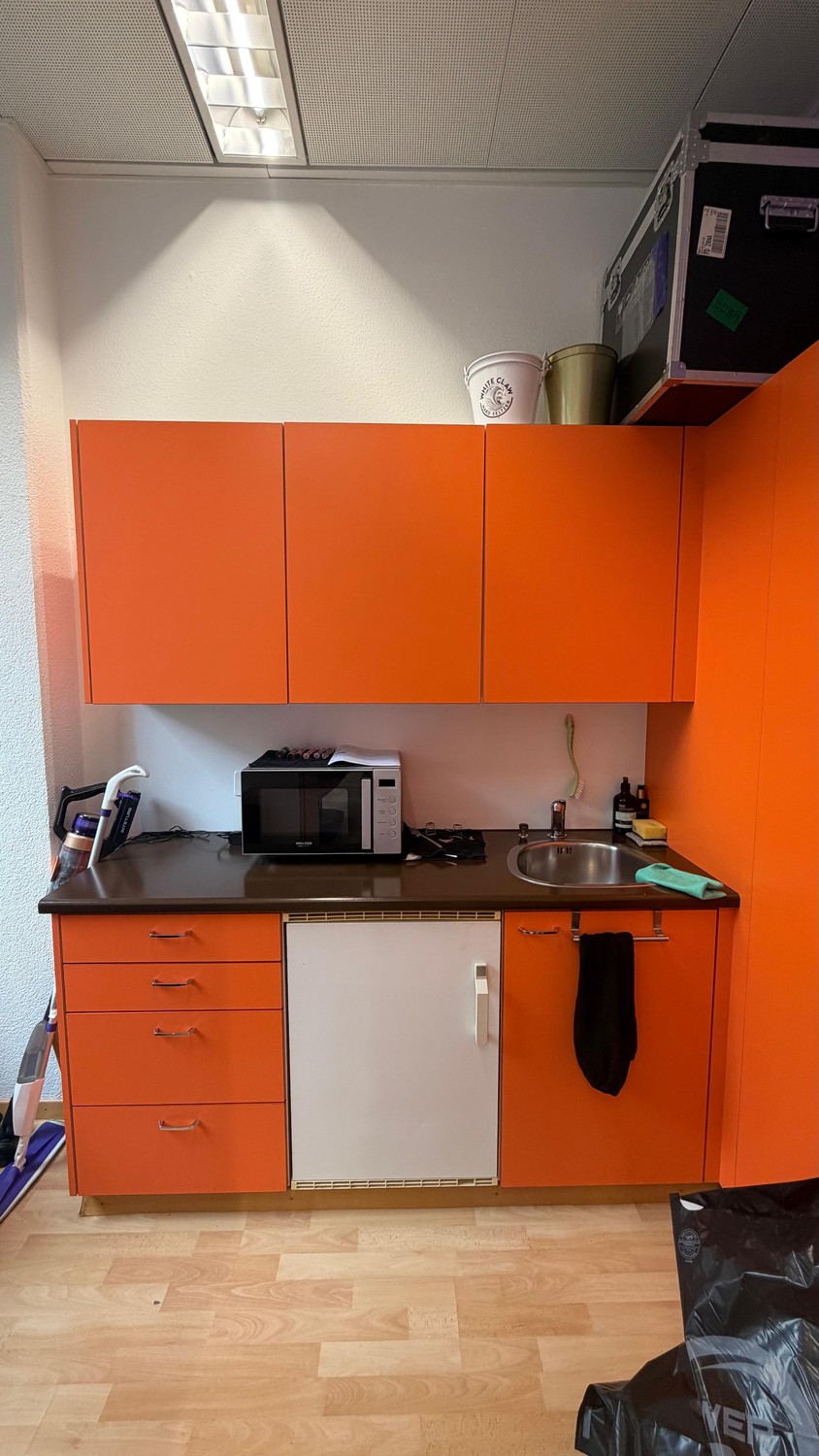 85m² commerciale, foto 3 di 6