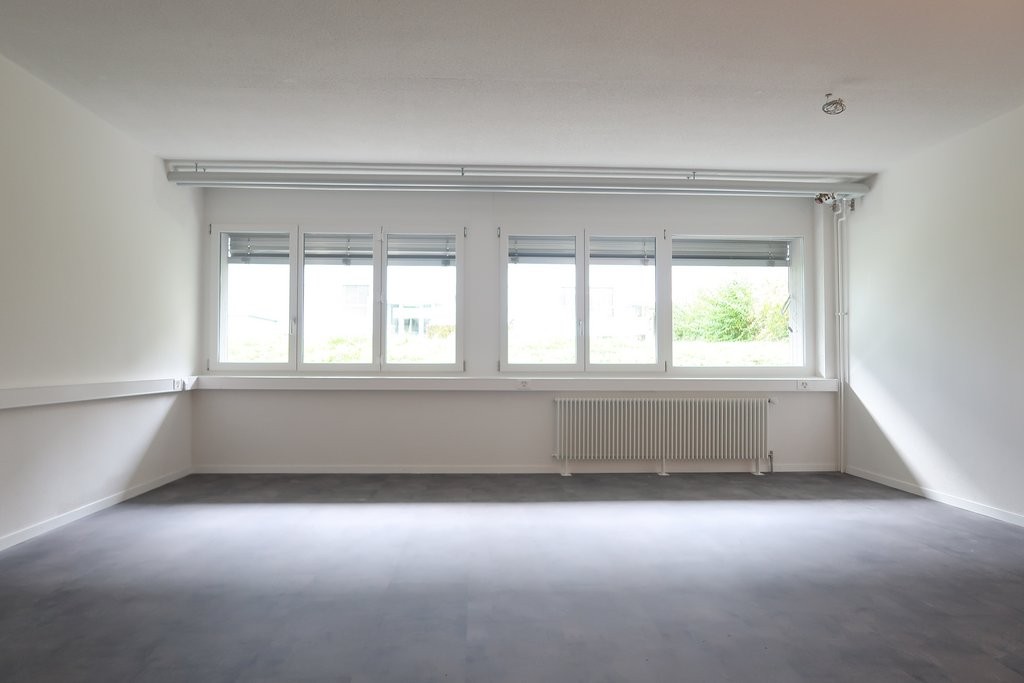 78m² office
