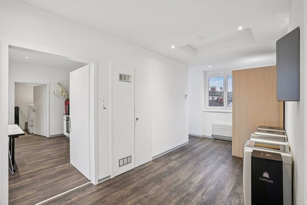 180m² Büro