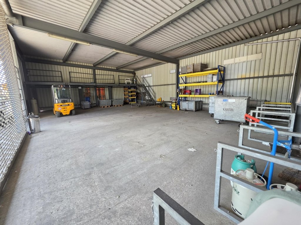 132m² storage room, Foto 2 von 4