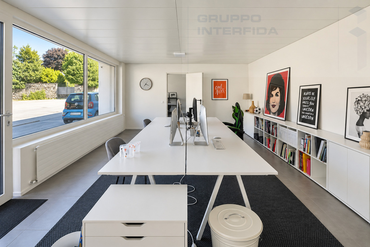 Office, foto 2 di 9