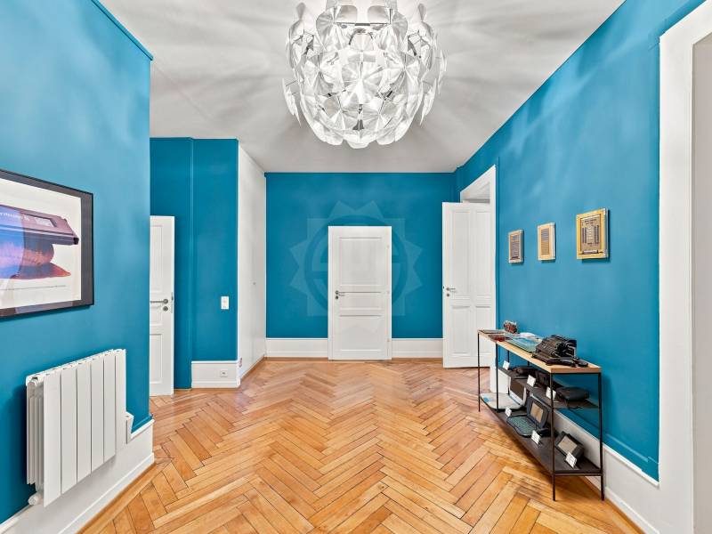 233m² Büro