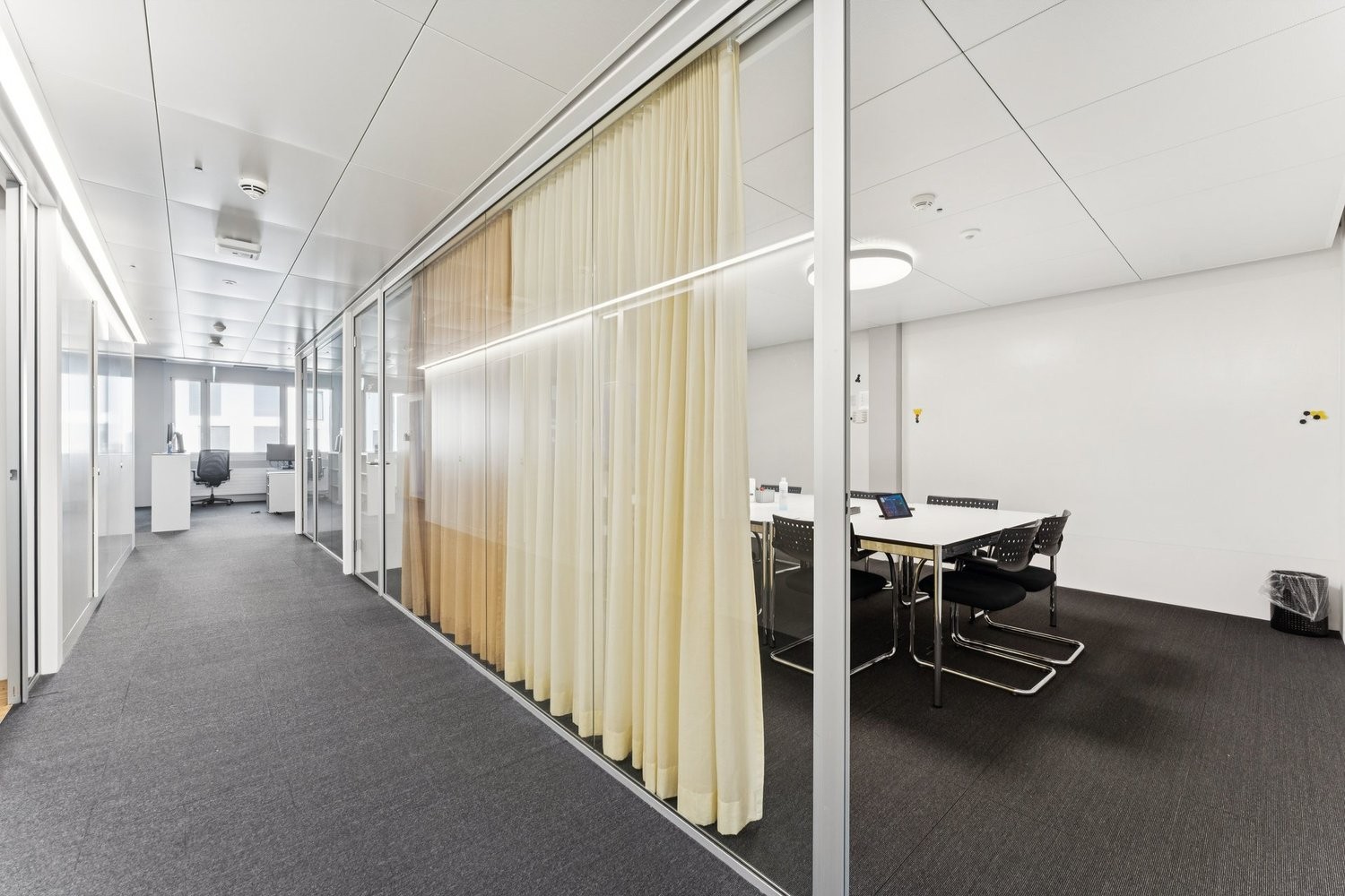 1410m² de bureaux, photo 9 sur 10