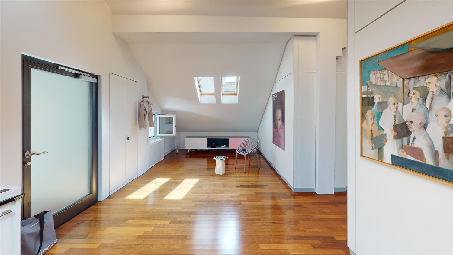 91m² office