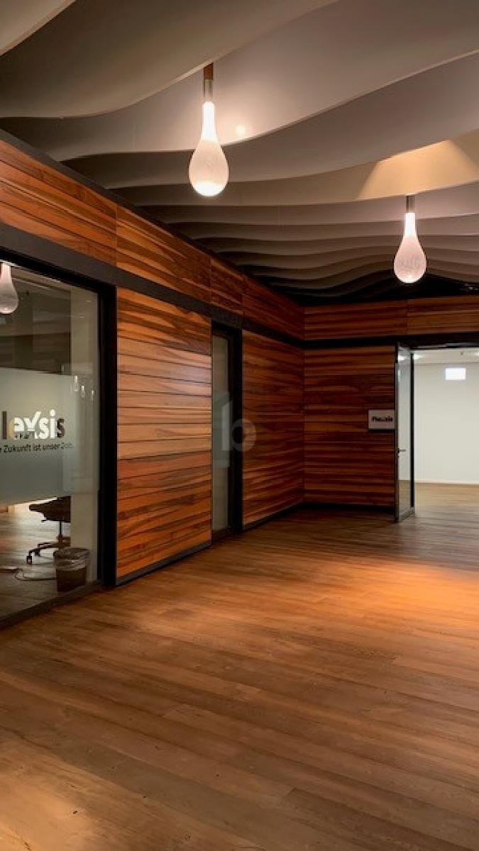 Office, Foto 2 von 4