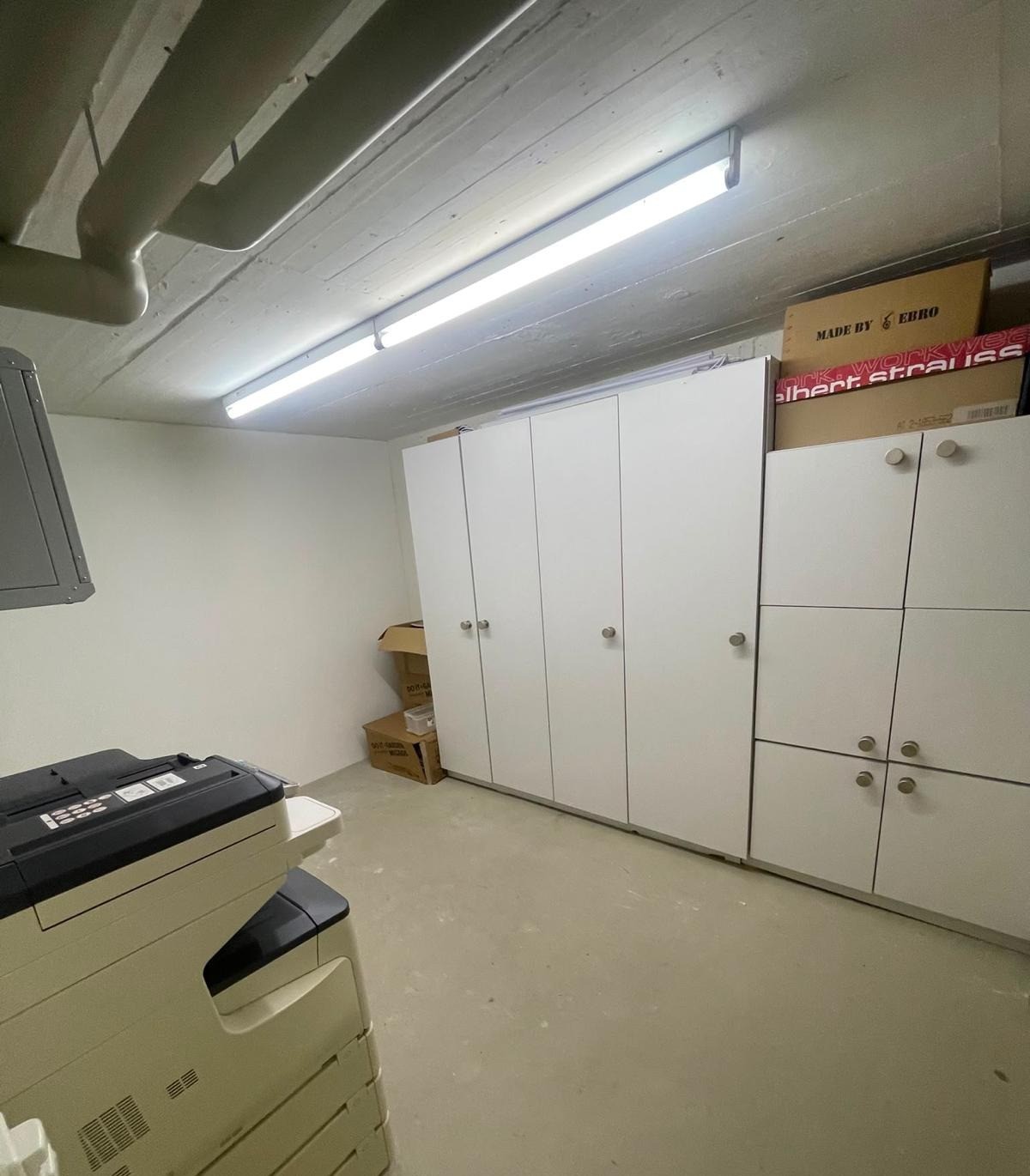 310m² office, Foto 9 von 10