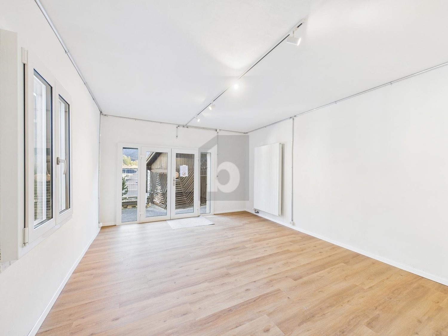 25m² office