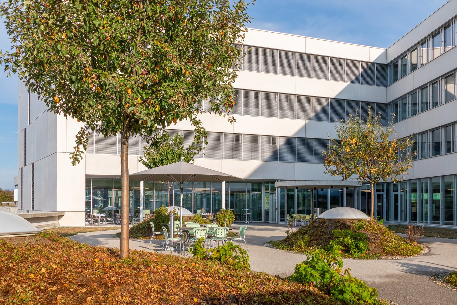 570m² Büro, Foto 1 von 10