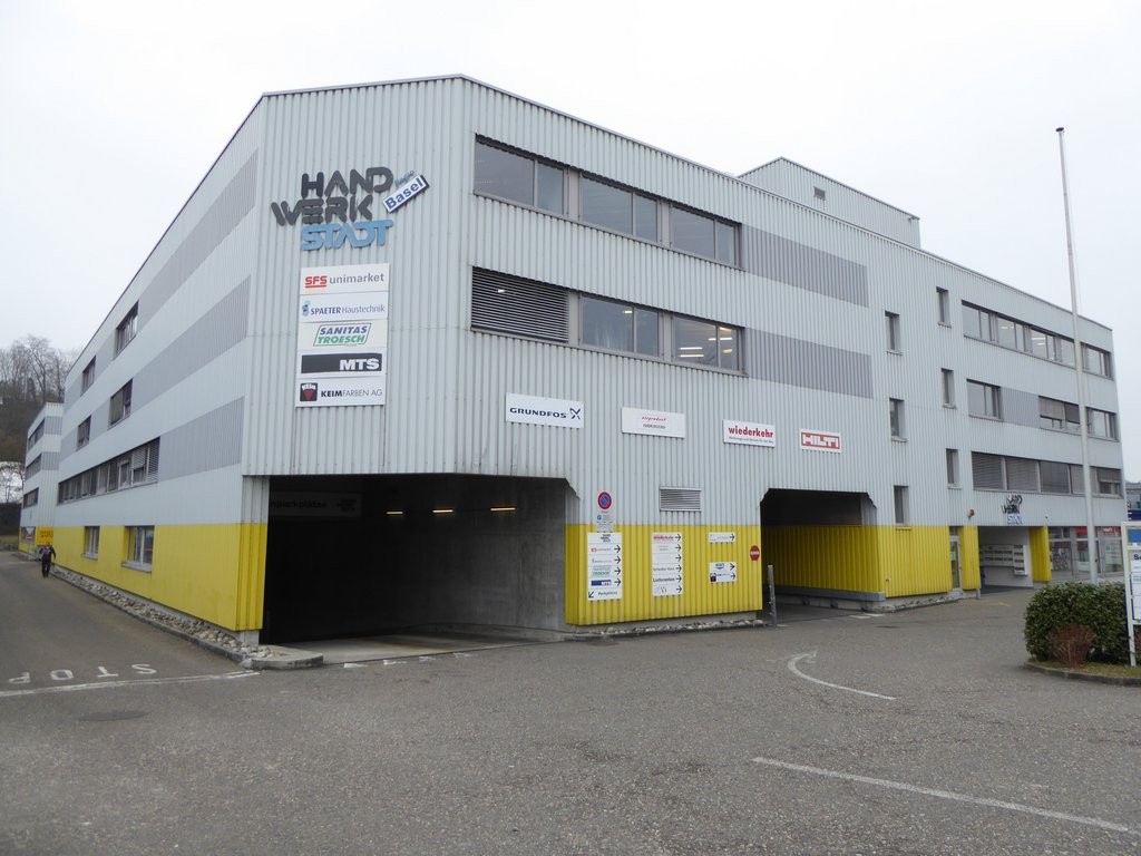 negozio di 150m², foto 2 di 2