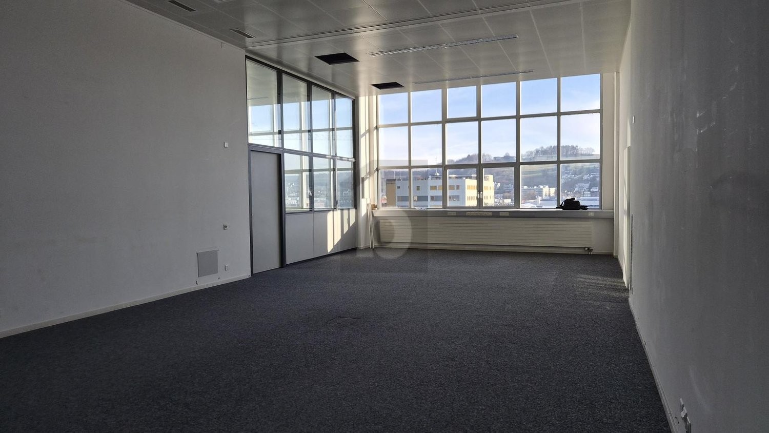 78m² office