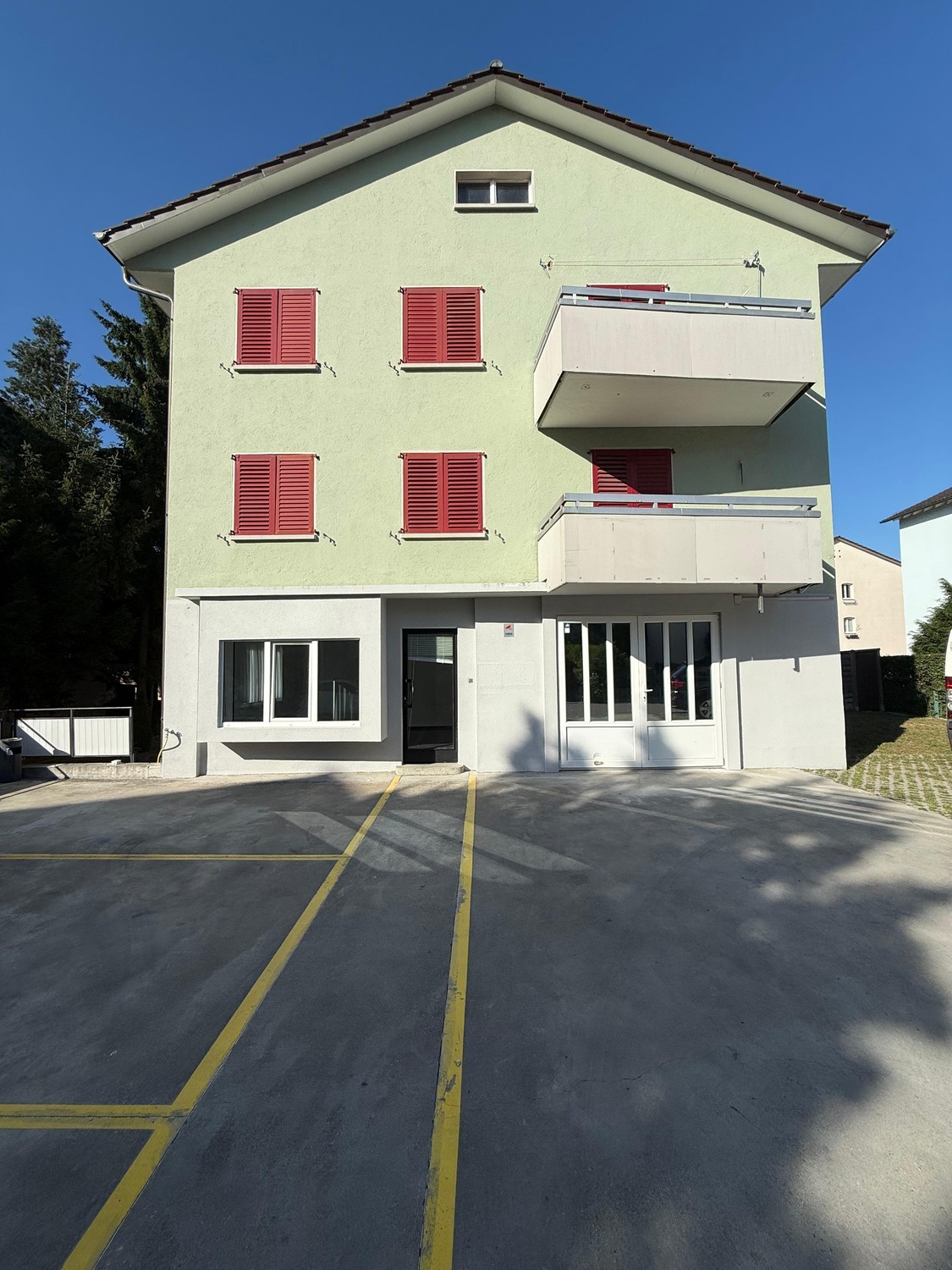 70m² office