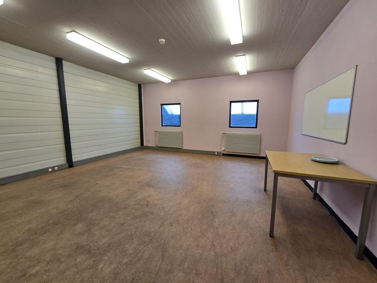 31m² atelier, photo 1 sur 3