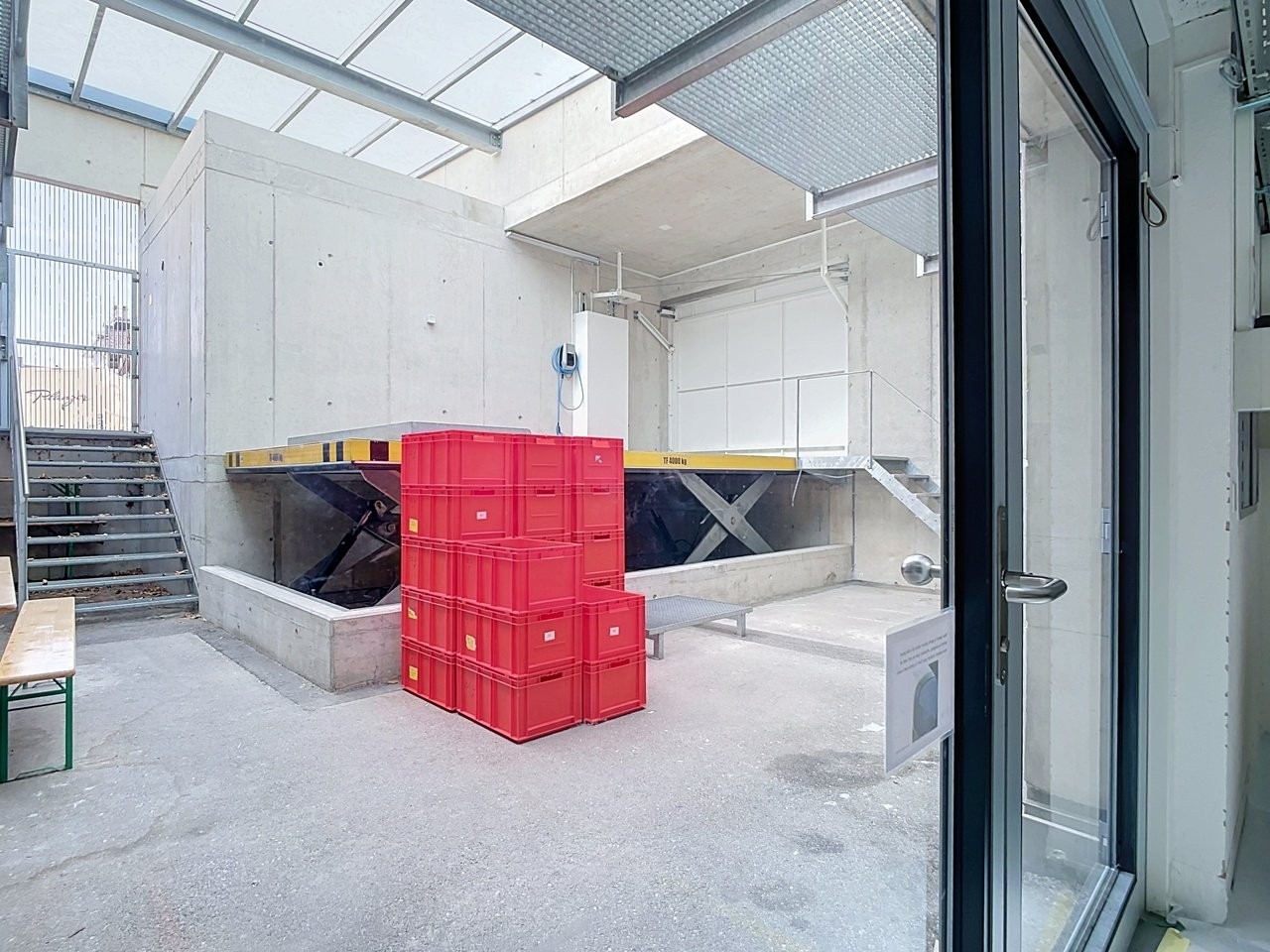 1130m² Gewerbe