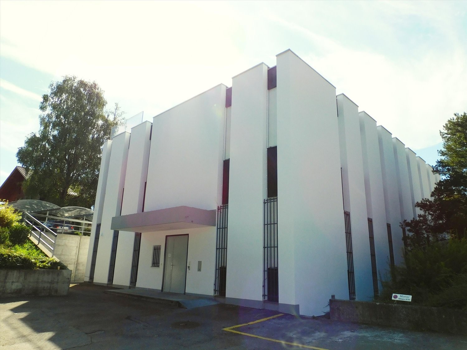 210m² office