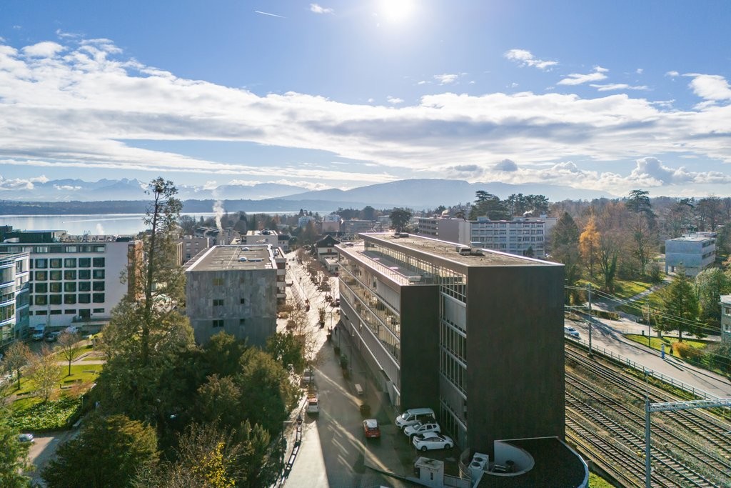 205m² office