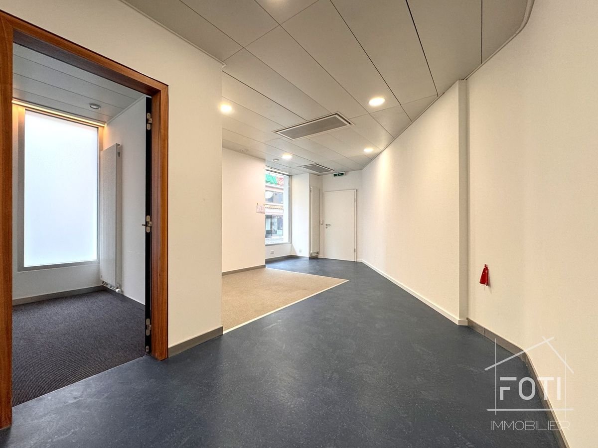 46m² Schaufenster, Foto 2 von 8