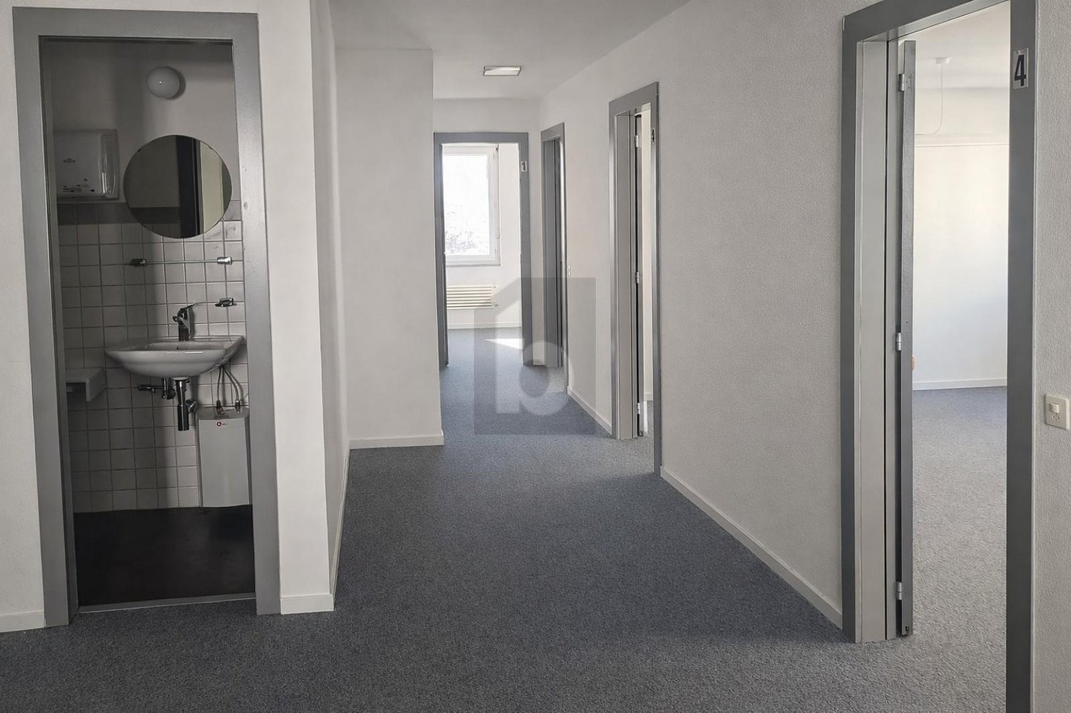 130m² Büro